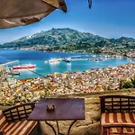 Athina\'S Maisonette